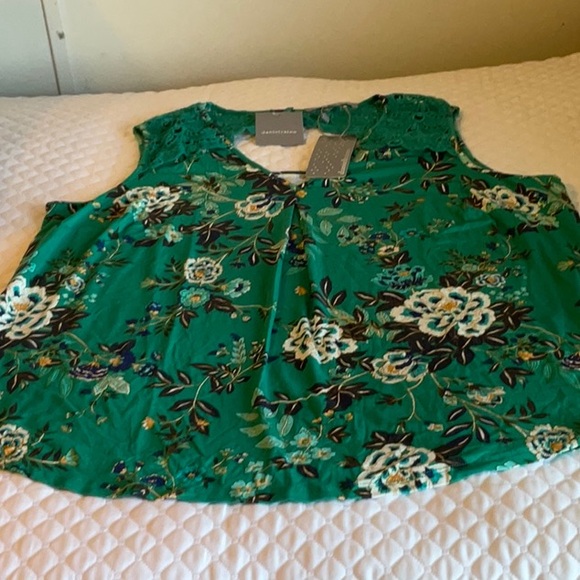 Daniel Rainn Tops - danielrainn top